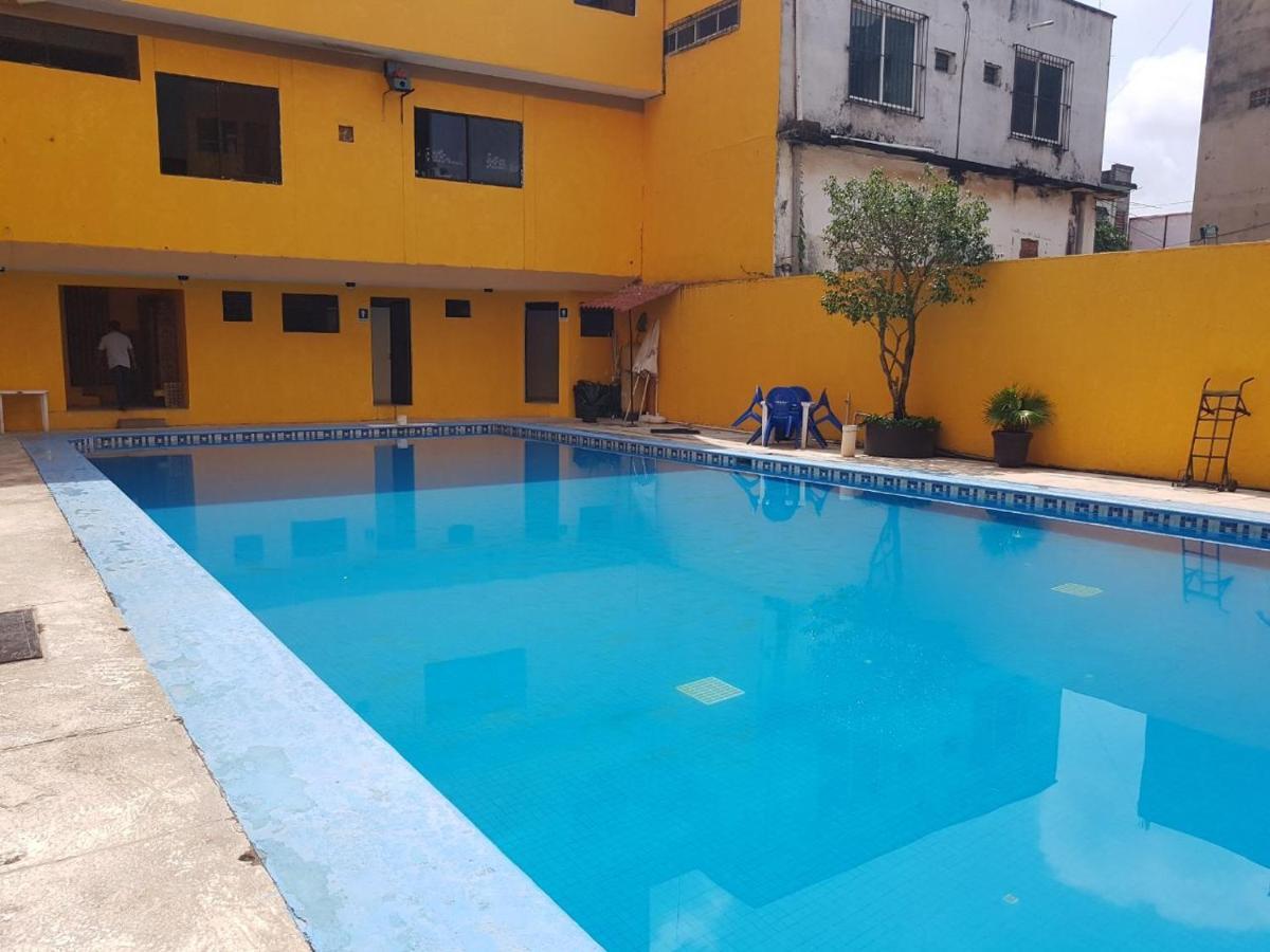 Hotel Arcos Del Parque Acayucan Bagian luar foto
