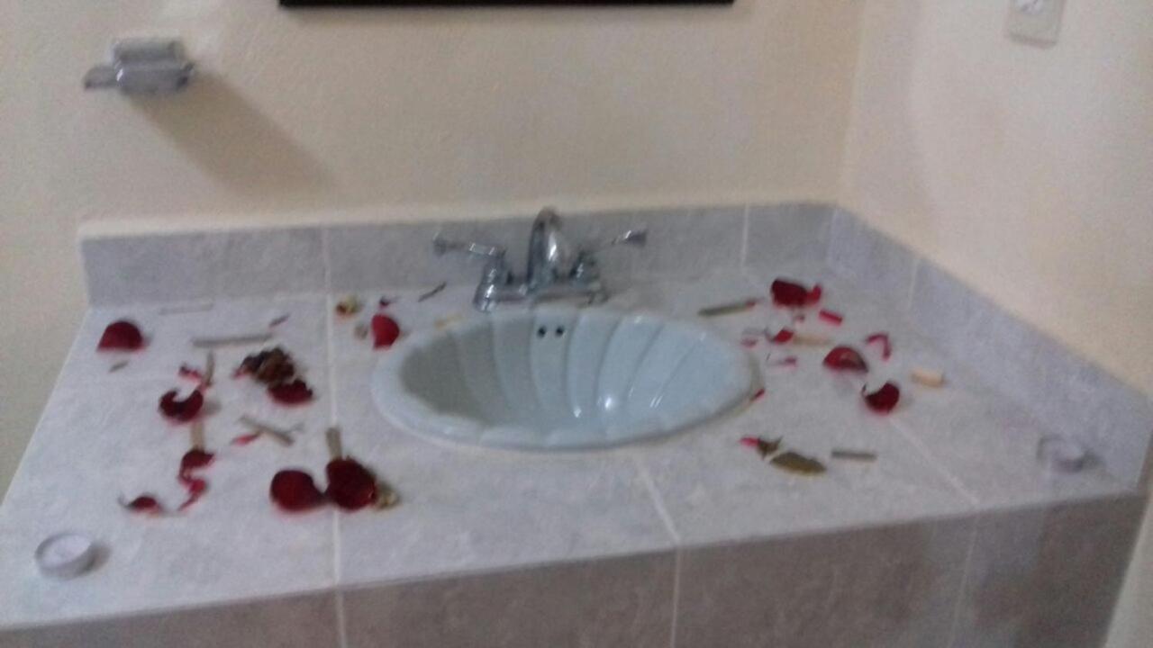 Hotel Arcos Del Parque Acayucan Bagian luar foto