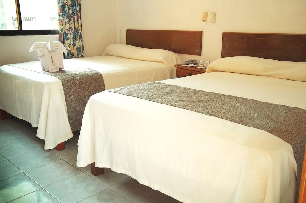 Hotel Arcos Del Parque Acayucan Ruang foto