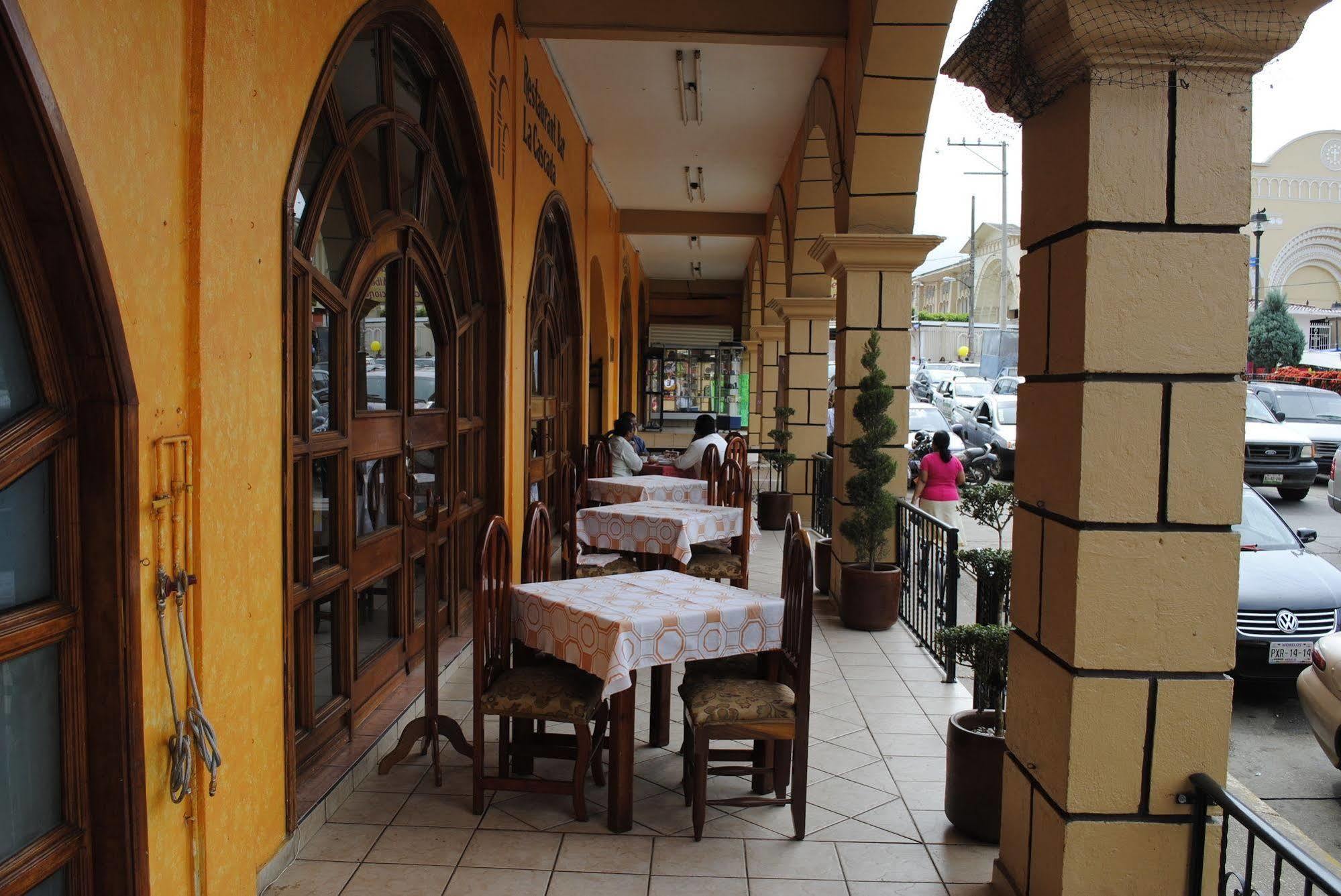 Hotel Arcos Del Parque Acayucan Bagian luar foto